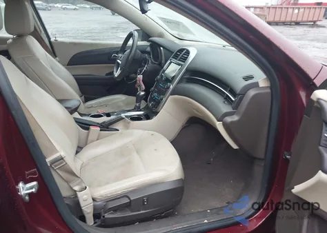 2015 Chevrolet Malibu 2Lt из США, поврежденный, VIN 1G11D5SL2FF191951